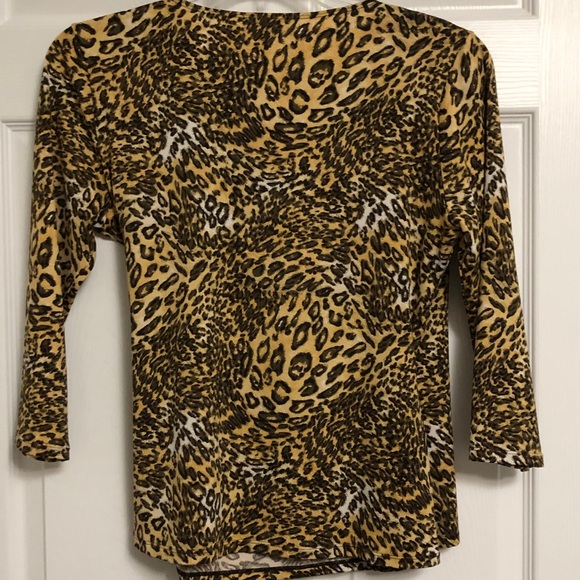 💕🌸🐝💼 Notations Leopard Print Blouse (M) - Picture 3 of 6